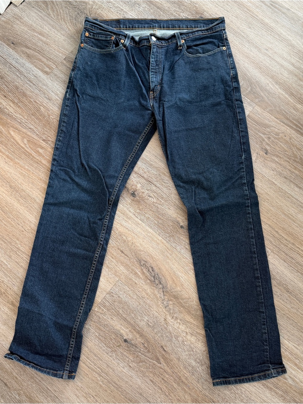 Levi’s 514 jeans